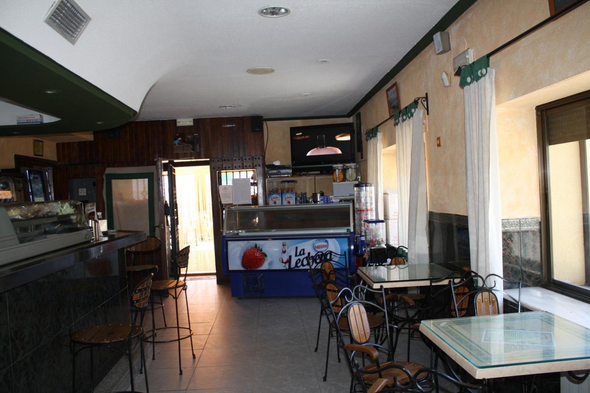 Hotel Carvajal Torrejón el Rubio المظهر الخارجي الصورة