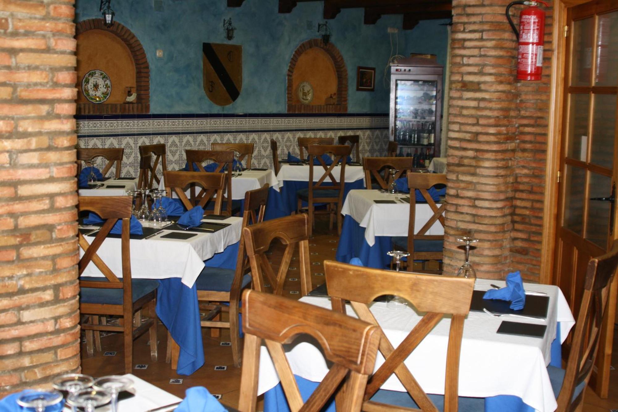 Hotel Carvajal Torrejón el Rubio المظهر الخارجي الصورة