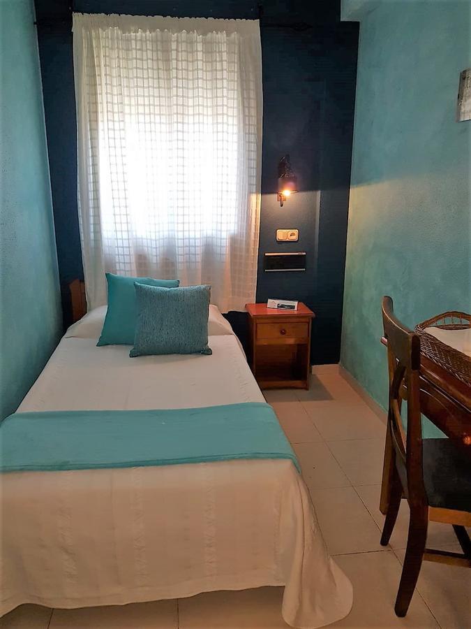 Hotel Carvajal Torrejón el Rubio المظهر الخارجي الصورة