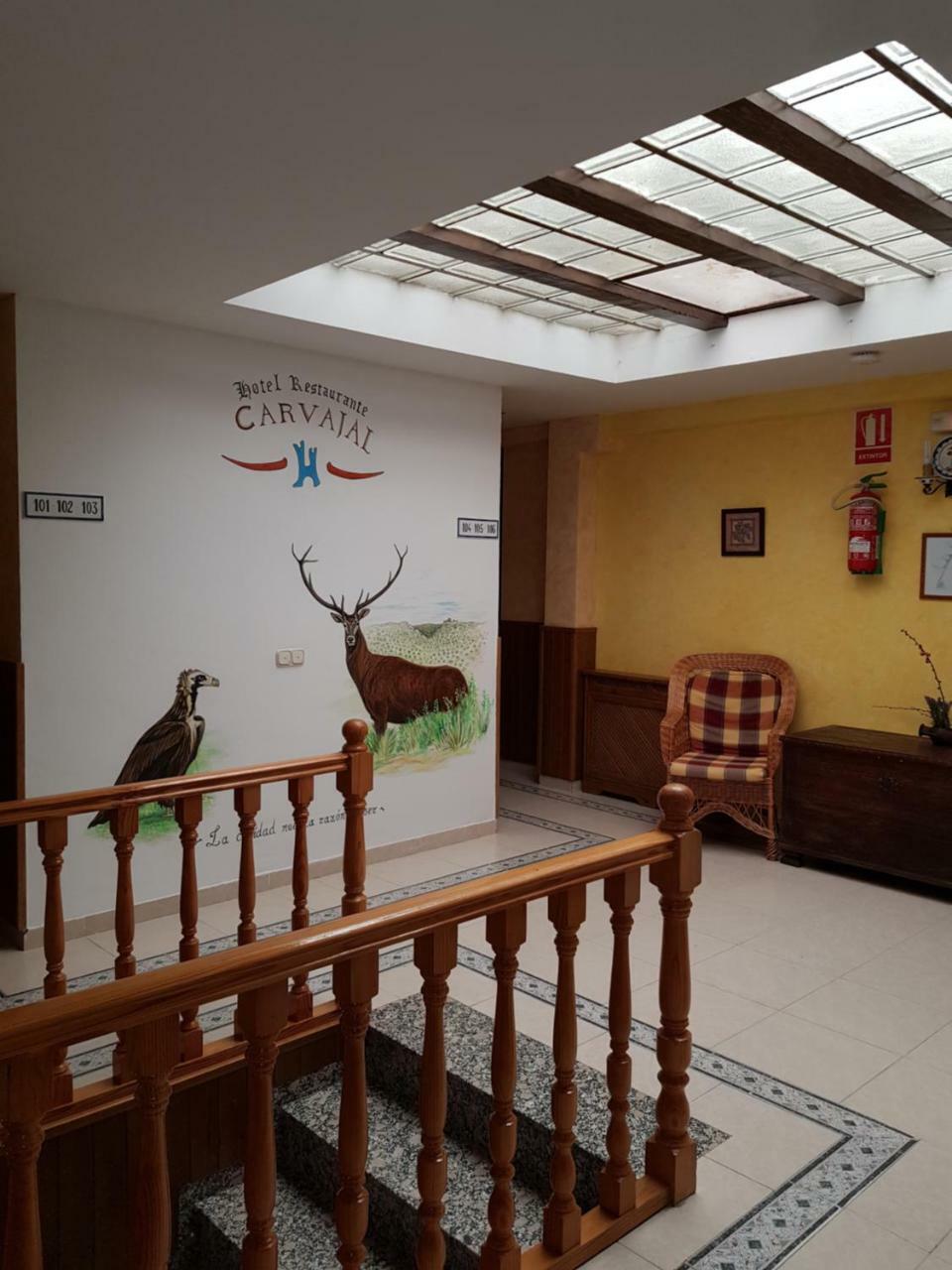 Hotel Carvajal Torrejón el Rubio المظهر الخارجي الصورة
